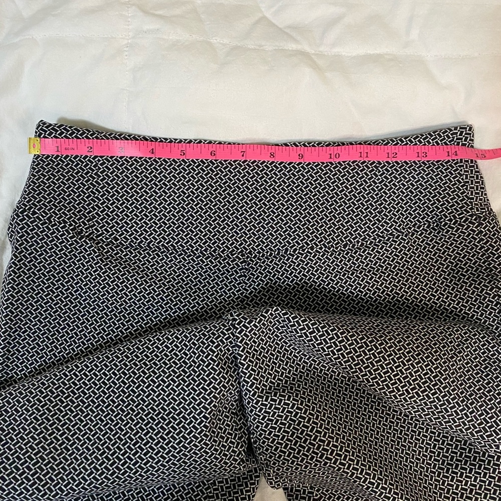 Black& white Worthington slacks size 10 - Picture 3 of 5